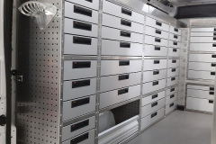 Bedrijfswageninrichting voorzien van laden Fiat Ducato L4