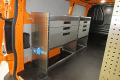 Bedrijfswageninrichting-Ford-E-Custom-L2