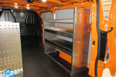 Bedrijfswageninrichting-Ford-E-Custom-rechter-wagenzijde