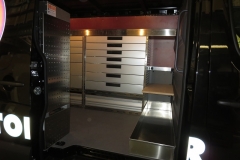 Bedrijfswageninrichting MB Sprinter met lades