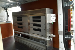 Bedrijfswageninrichting Nissan Primastar met lades